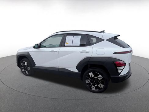 Used 2025 Hyundai Kona SEL image 10