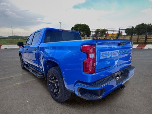 Used 2025 Chevrolet Silverado 1500 Custom w/ Turbomax Blackout Package RWD image 4