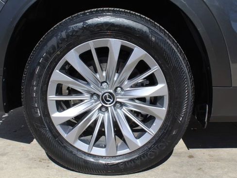 Used 2024 MAZDA CX-90 3.3 Turbo w/ Preferred Plus image 12