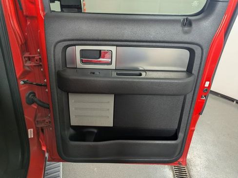 Used 2014 Ford F150 FX4 w/ Equipment Group 402A Luxury AWD/4WD image 17