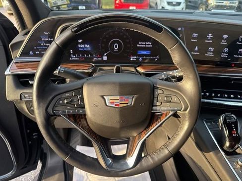 Used 2023 Cadillac Escalade Premium Luxury w/ Performance Package image 12