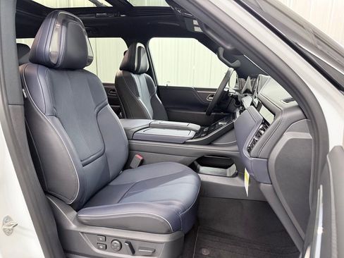New 2026 INFINITI QX80 4WD image 50