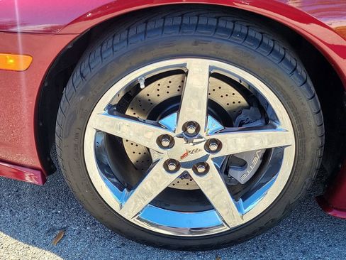 Used 2007 Chevrolet Corvette Convertible w/ Preferred Equipment Group image 9