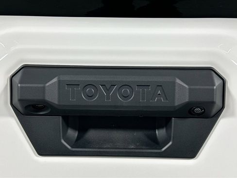 New 2026 Toyota Tacoma TRD Pro AWD/4WD image 20