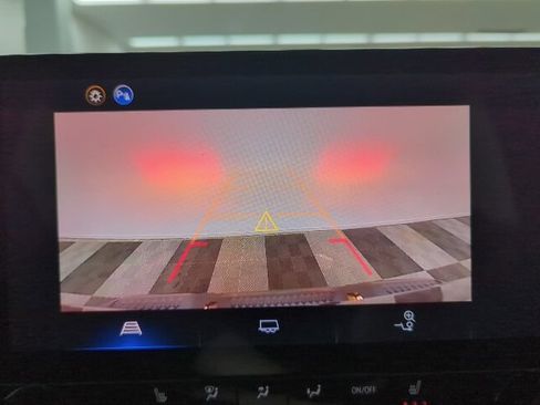 New 2026 Chevrolet Colorado Z71 AWD/4WD image 17