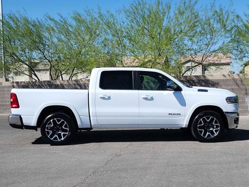 Used 2025 RAM 1500 Laramie image 10