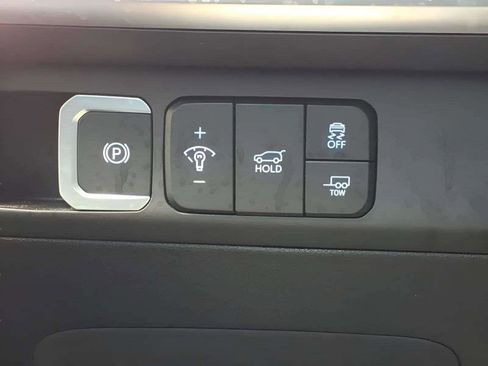 Certified 2024 Hyundai Santa Fe XRT AWD/4WD image 17