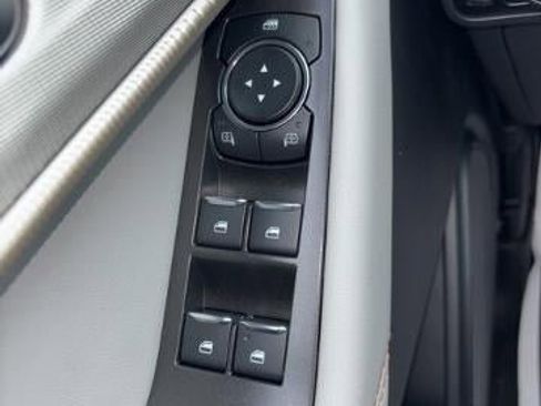 New 2026 Ford Explorer Active w/ Active Comfort Package image 15