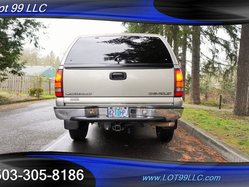Used 2000 Chevrolet Silverado 2500 LT w/ Firm Ride Suspension Pkg image 10
