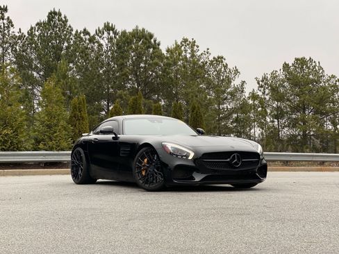 Used 2016 Mercedes-Benz AMG GT S image 2