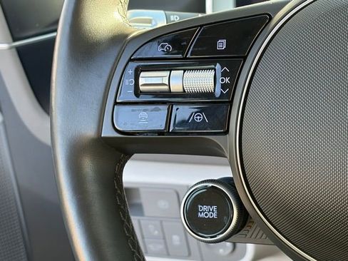 Used 2024 Hyundai Ioniq 6 Limited image 24