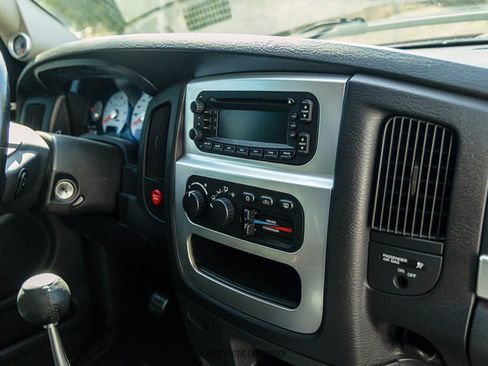 Used 2005 Dodge Ram 1500 Truck 2WD Regular Cab image 39