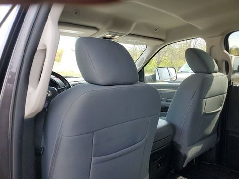 Used 2017 RAM 1500 Big Horn AWD/4WD image 9