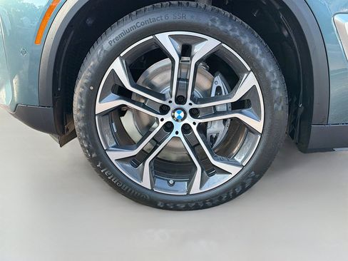 New 2026 BMW X5 xDrive40i w/ Premium Package image 41