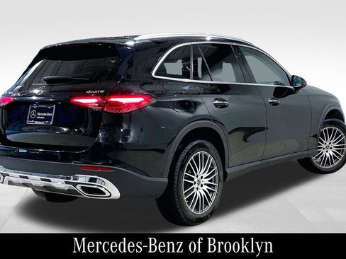Used 2023 Mercedes-Benz GLC 300 4MATIC image 14