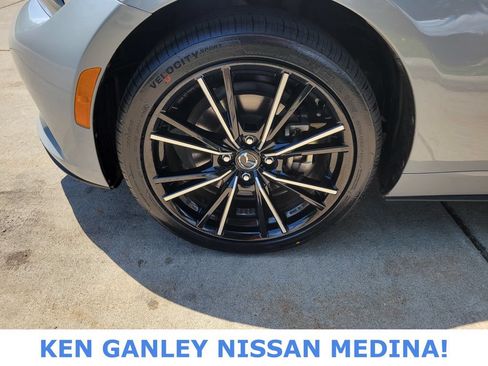 Used 2024 MAZDA MX-5 Miata RF Grand Touring RWD image 15