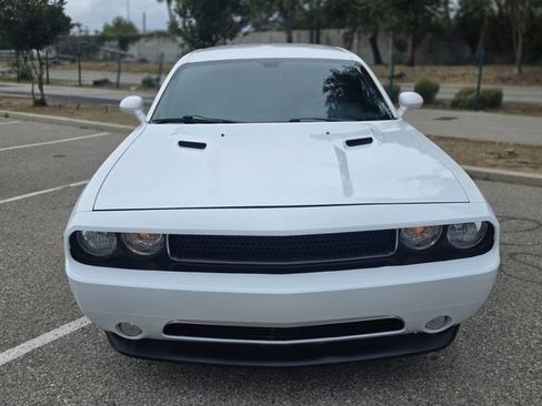 Used 2014 Dodge Challenger SXT Plus w/ Harman/Kardon Audio Group RWD image 20