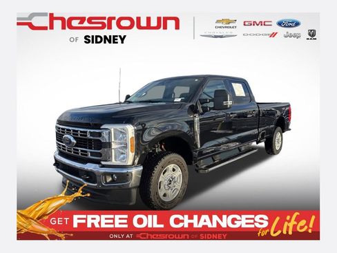 Used 2025 Ford F250 XLT image 1