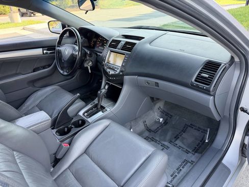 Used 2006 Honda Accord EX-L image 26