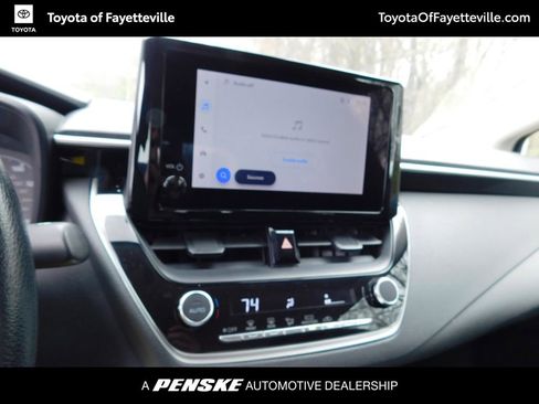 Used 2024 Toyota Corolla LE image 9