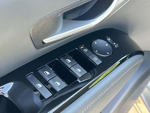 New 2026 Hyundai Tucson Limited image 18
