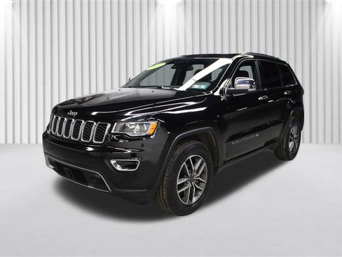 Used 2022 Jeep Grand Cherokee Limited w/ Trailer Tow Group IV image 8