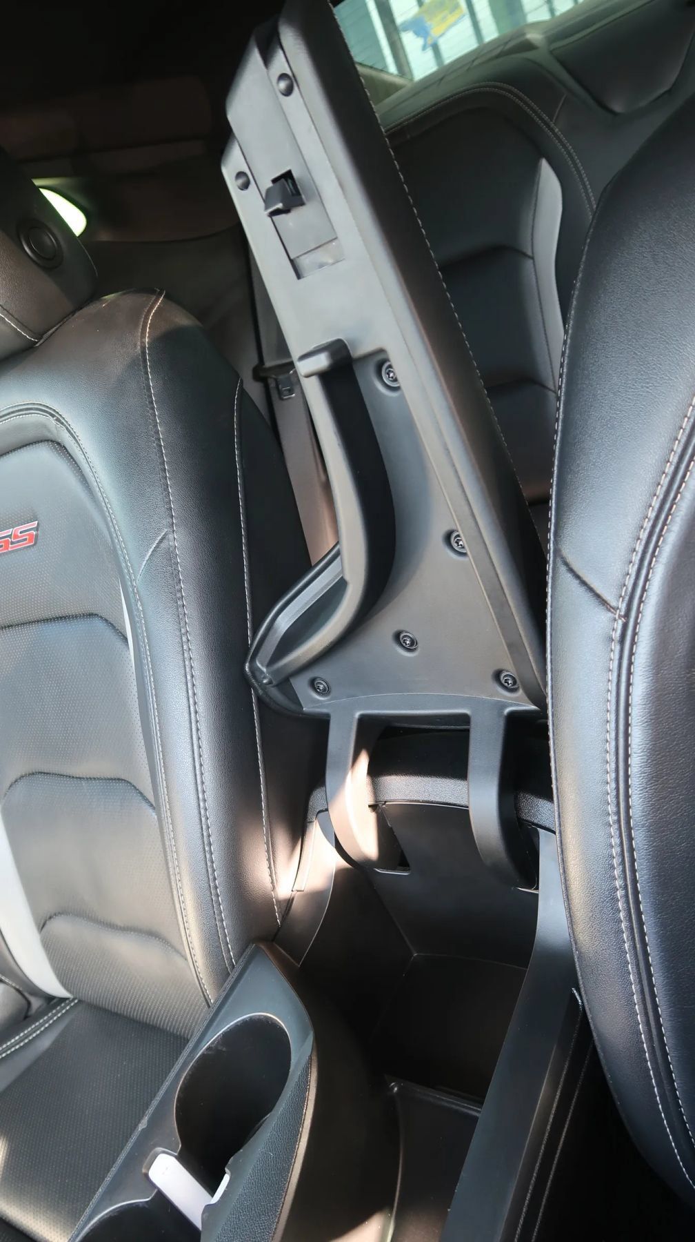 Used 2021 Chevrolet Camaro SS RWD image 28