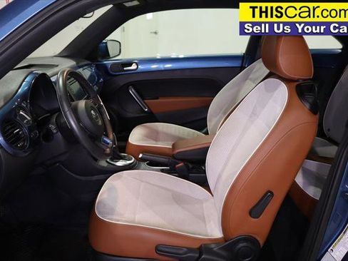 Used 2017 Volkswagen Beetle 1.8T Classic image 14