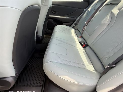 New 2026 Hyundai Elantra Limited FWD image 13