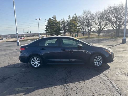 Used 2023 Toyota Corolla LE image 10