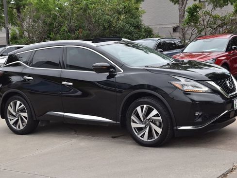 Used 2020 Nissan Murano SL w/ Moonroof Package FWD image 5
