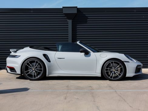 Certified 2021 Porsche 911 Turbo image 8