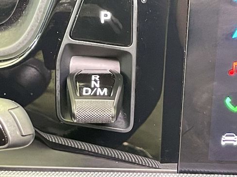 Used 2024 Porsche Cayenne image 34