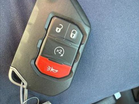 Certified 2021 Jeep Gladiator Sport image 23