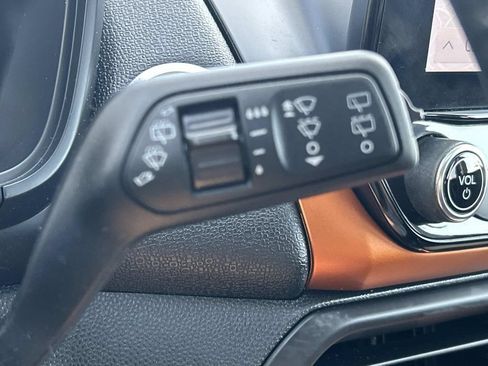 Used 2021 Ford EcoSport SE w/ SE Convenience Package FWD image 31
