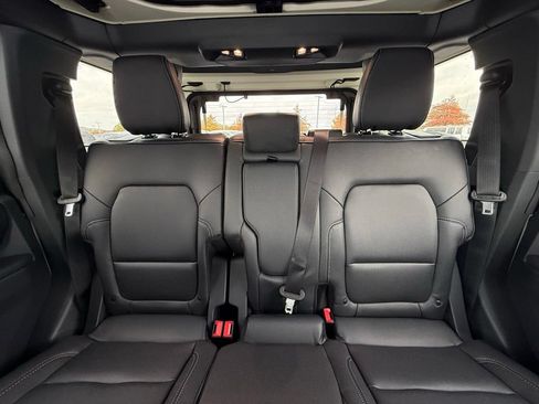 New 2025 Ford Bronco Badlands AWD/4WD image 28