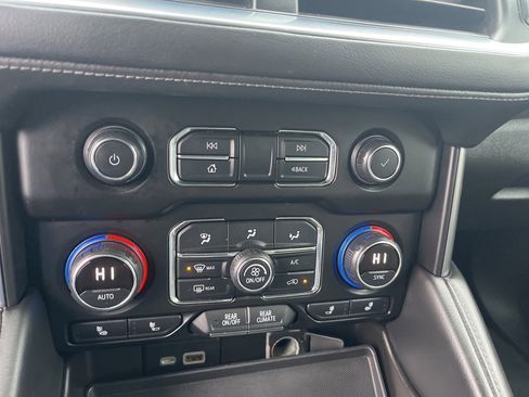 Used 2021 Chevrolet Tahoe LT image 20