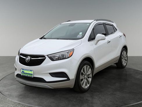 Used 2017 Buick Encore Preferred FWD image 3