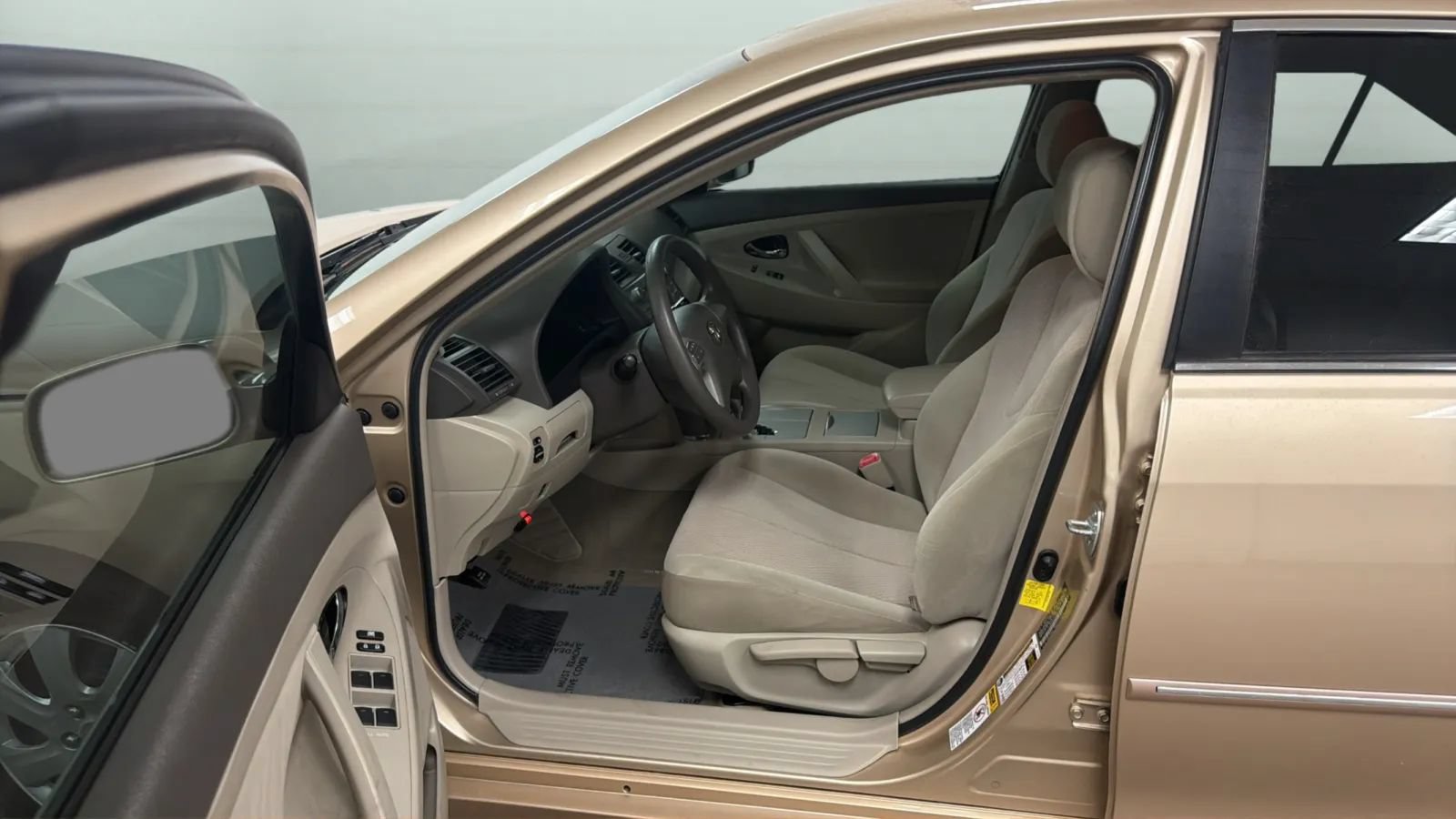 Used 2011 Toyota Camry FWD image 20