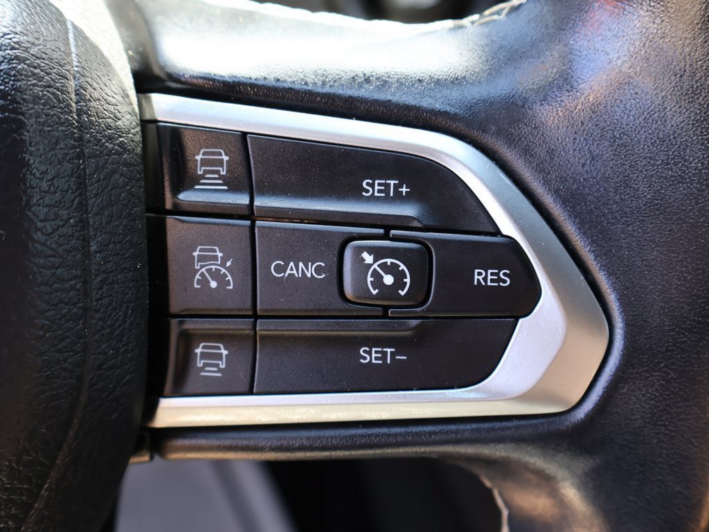 Used 2022 Jeep Compass High Altitude AWD/4WD image 28