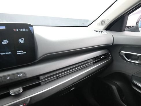 Used 2025 Kia K4 FWD image 28