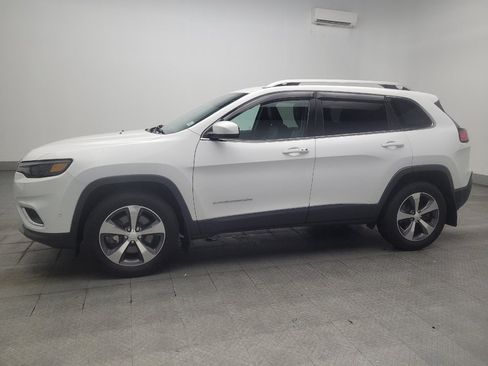 Used 2019 Jeep Cherokee Limited w/ Luxury Group AWD/4WD image 2