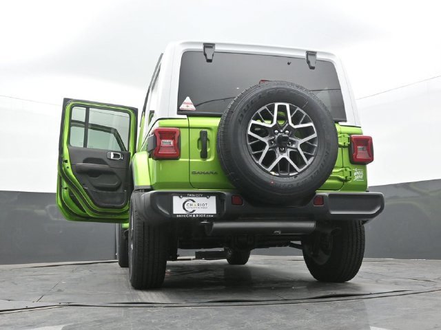 New 2026 Jeep Wrangler Unlimited Sahara w/ Whitecap Package AWD/4WD image 68