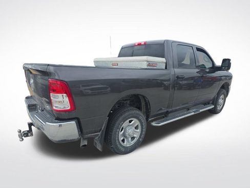 Used 2024 RAM 2500 Tradesman w/ Chrome Appearance Group AWD/4WD image 39