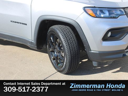 Used 2022 Jeep Compass Altitude w/ Convenience Group image 21