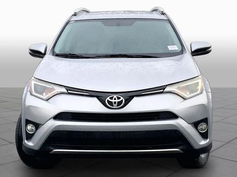 Used 2016 Toyota RAV4 XLE FWD image 4