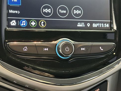 Used 2019 Chevrolet Sonic Premier FWD image 18