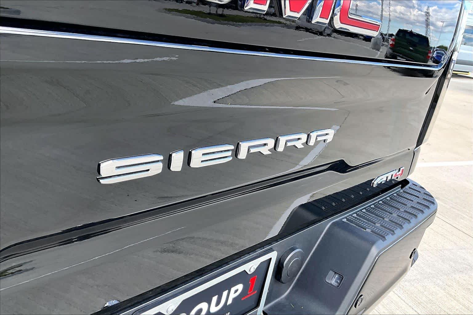 Used 2026 GMC Sierra 2500 AT4 w/ AT4 Premium Plus Package AWD/4WD image 30
