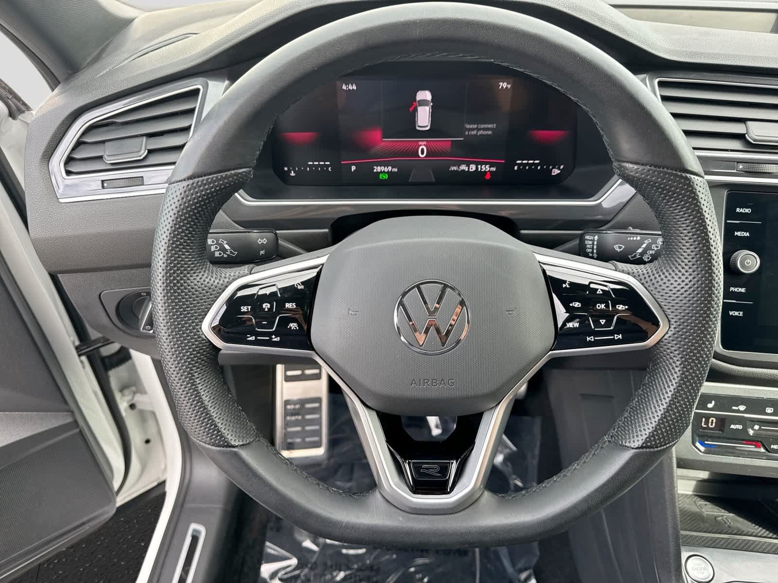 Used 2024 Volkswagen Tiguan SE R-Line FWD image 28