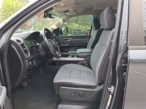 Used 2020 RAM 1500 Big Horn AWD/4WD image 11